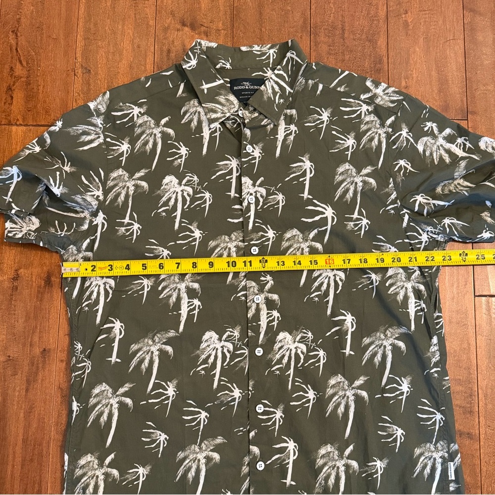 Rodd & Gunn Olive Short Sleeve Palm Print Button-Down Shirt Sz XL - Picture 7 of 10